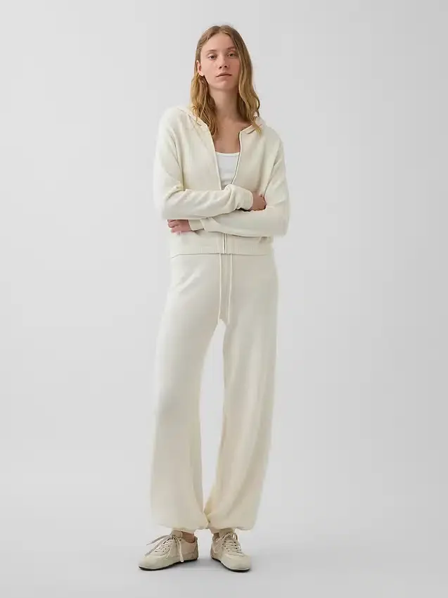 100 % bomulls gensere i avslappet stil