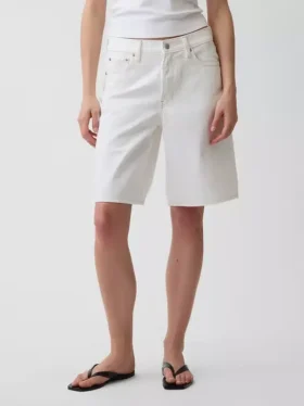 11″ langmodell denimshorts med middels høy midje
