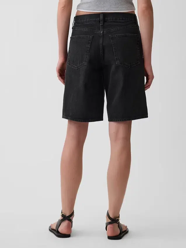 11" langmodell denimshorts med middels høy midje