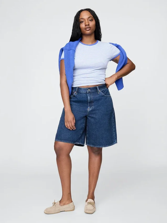 11" langmodell denimshorts med middels høy midje