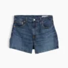 3,5" høy midje, avslappede, rette denimshorts