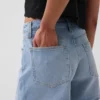 3,5" høy midje, avslappede, rette denimshorts