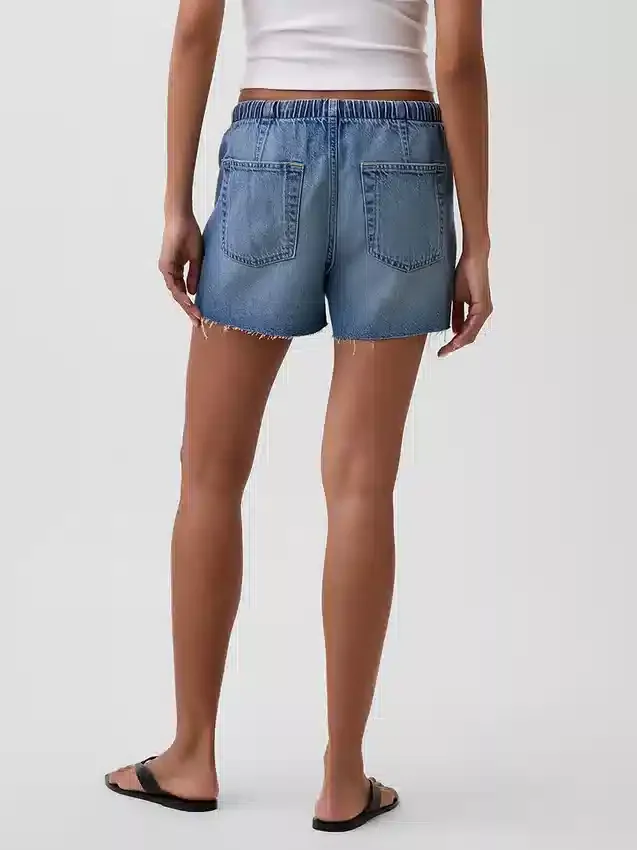 3,5” lavt sittende, lette denimshorts
