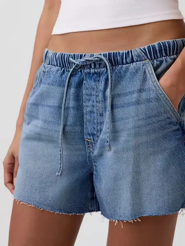 3,5” lavt sittende, lette denimshorts