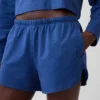 3" strikkede shorts med delfin-kant