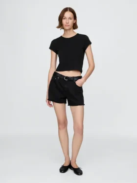 4" midje, ultramyke, avslappede Shorts med avkuttet kant