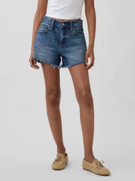 4″ midje, ultramyke, avslappede Shorts med avkuttet kant