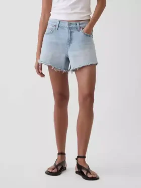 4″ midje, ultramyke, avslappede Shorts med avkuttet kant
