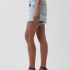 4" midje, ultramyke, avslappede Shorts med avkuttet kant