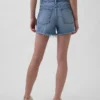 4" midje, ultramyke, avslappede Shorts med avkuttet kant