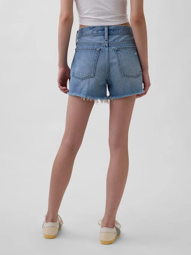 4" midje, ultramyke, avslappede Shorts med avkuttet kant