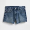 4" midje, ultramyke, avslappede Shorts med avkuttet kant