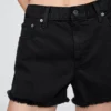 4" midje, ultramyke, avslappede Shorts med avkuttet kant