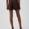 4" Shorts i linblanding med middels høy midje
