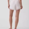 4" Shorts i linblanding med midjehøyde og blonderkant