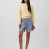 5" mid-rise, trykte strikkede denim-Shorts