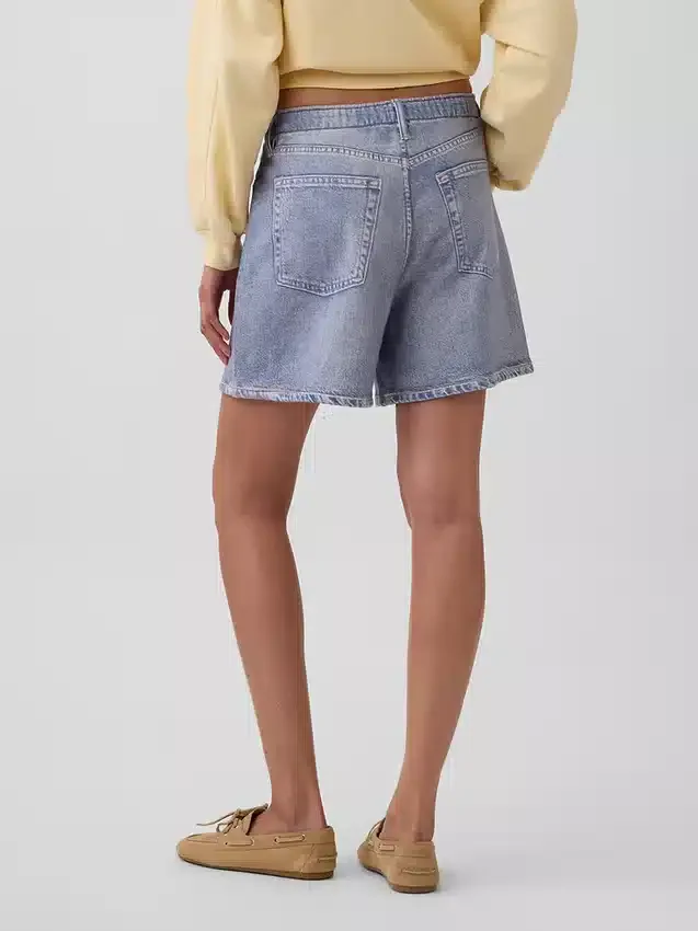 5" mid-rise, trykte strikkede denim-Shorts