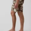 6" avslappede badebukser
