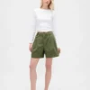 6" midhøye plisserte shorts i twill