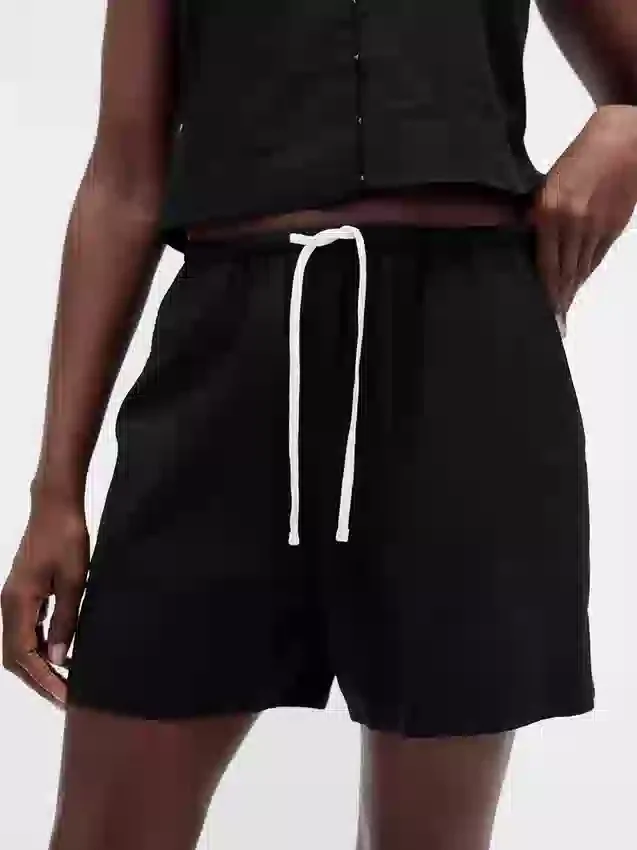 6" Shorts i linblanding