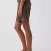 8" Bermudashorts i løs passform med middels høy midje