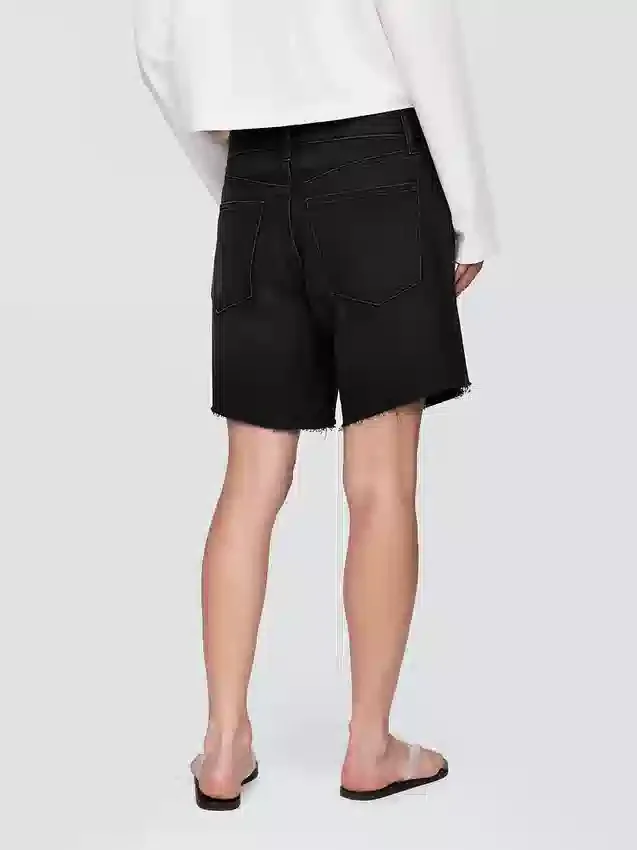 8" Bermudashorts i løs passform med midhøy midje i 90-tallsstil