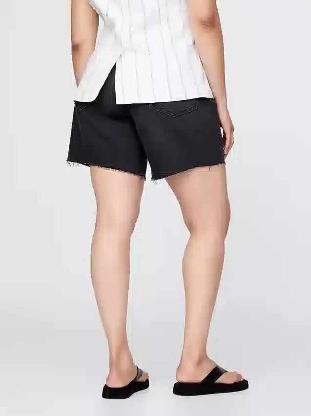 8" Bermudashorts i løs passform med midhøy midje i 90-tallsstil