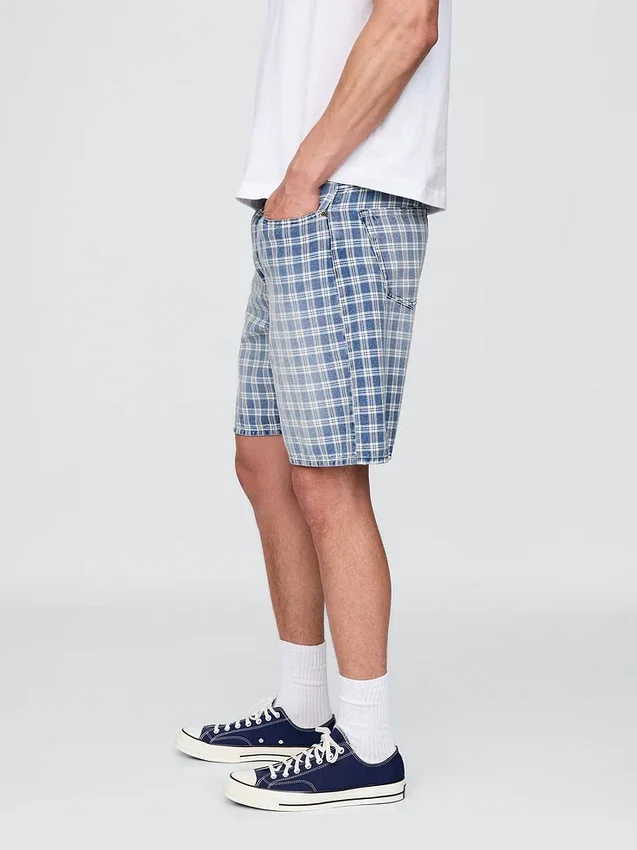 90-talls-inspirerte, løse denimshorts med rutemønster
