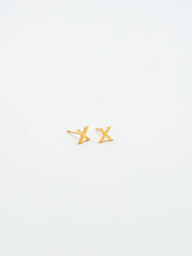 Admiral Row gulløreringer med initialer