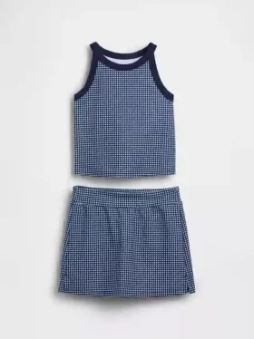 Aktivt skort-antrekk for barn