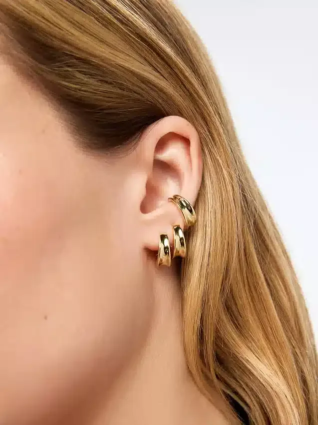 Ana Luisa Wade Mini Huggie-hoop-øreringer