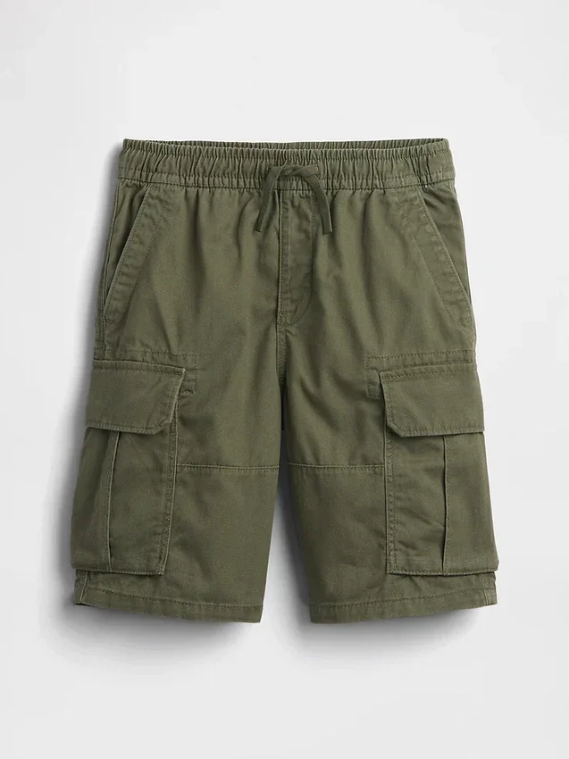 Avslappede, enkle cargoshorts for barn