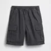 Avslappede, enkle cargoshorts for barn