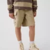Avslappede, enkle cargoshorts for barn