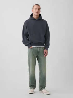 Avslappede, rette jeans