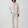 Avslappede, rette jeans