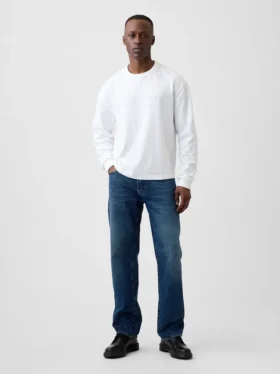 Avslappede, rette jeans
