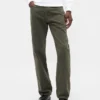 Avslappede, rette jeans