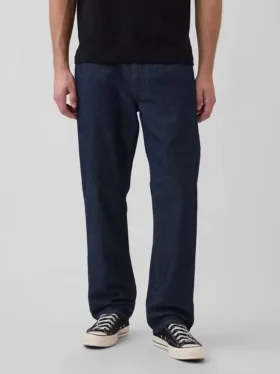 Avslappede, rette jeans