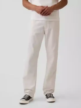 Avslappede, rette jeans