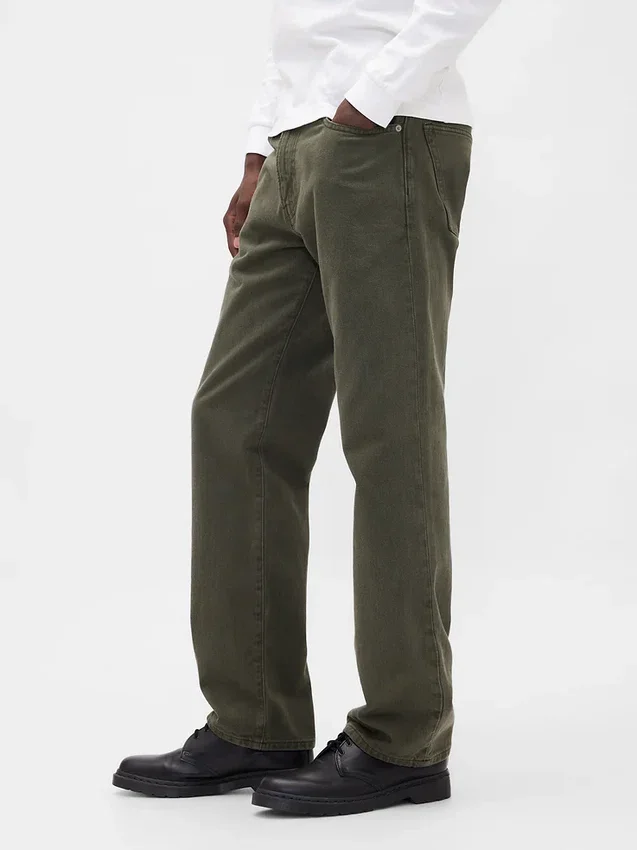 Avslappede, rette jeans