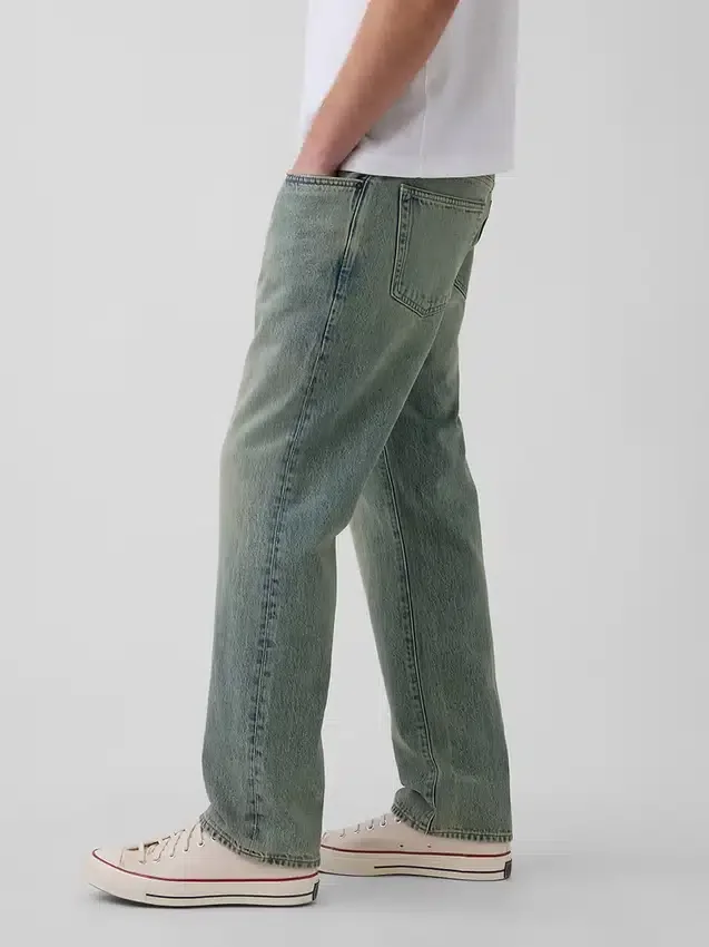 Avslappede, rette jeans