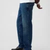 Avslappede, rette jeans