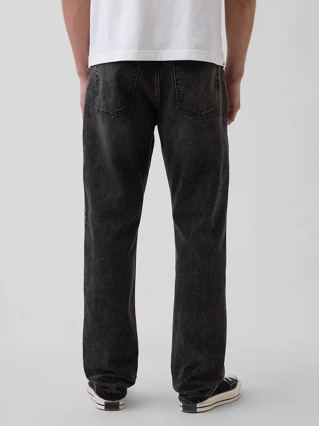 Avslappede, rette jeans