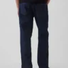 Avslappede, rette jeans