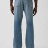 Avslappede, rette jeans