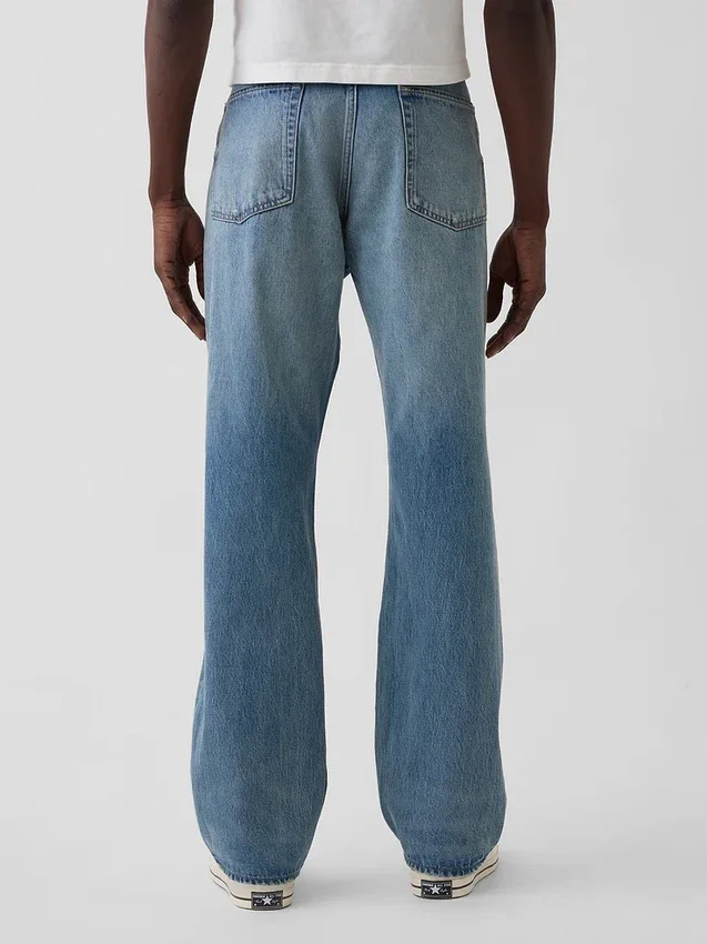 Avslappede, rette jeans