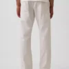 Avslappede, rette jeans