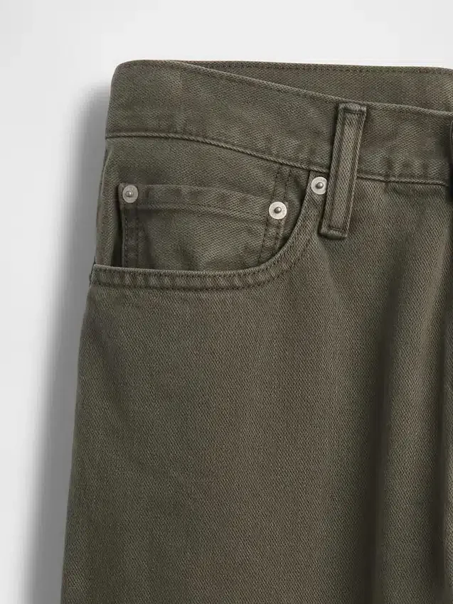 Avslappede, rette jeans