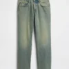 Avslappede, rette jeans